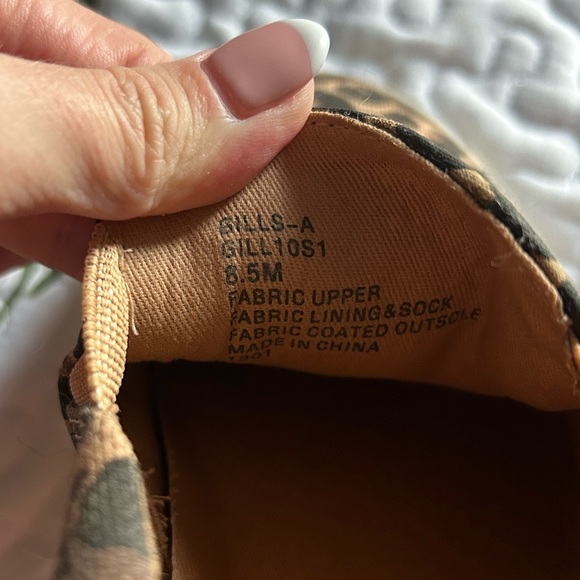 Leopard Print Flats Size 8.5 Steve Madden - Picture 3 of 3